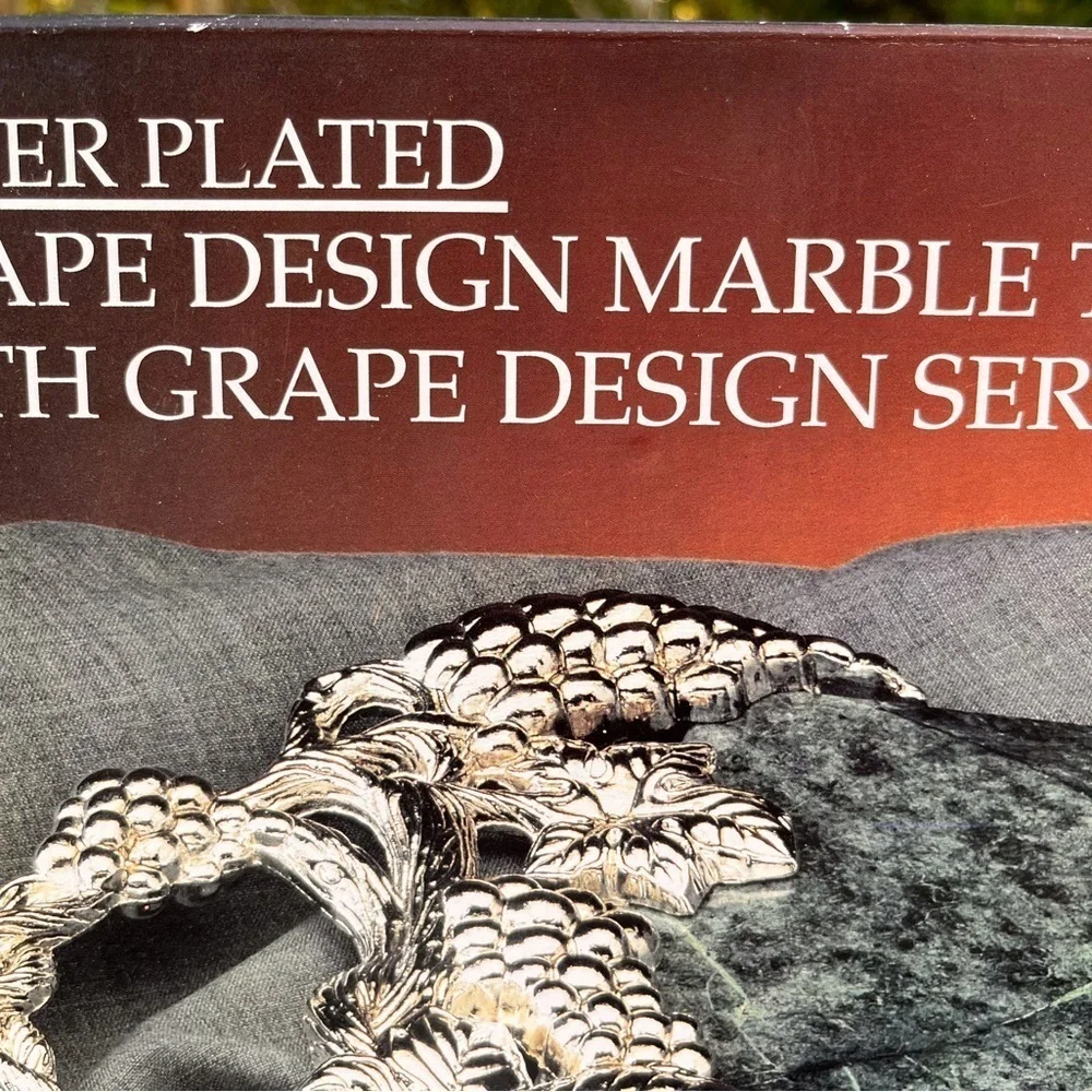 GODINGER Silver plated grape design green marble tray with server in a box
